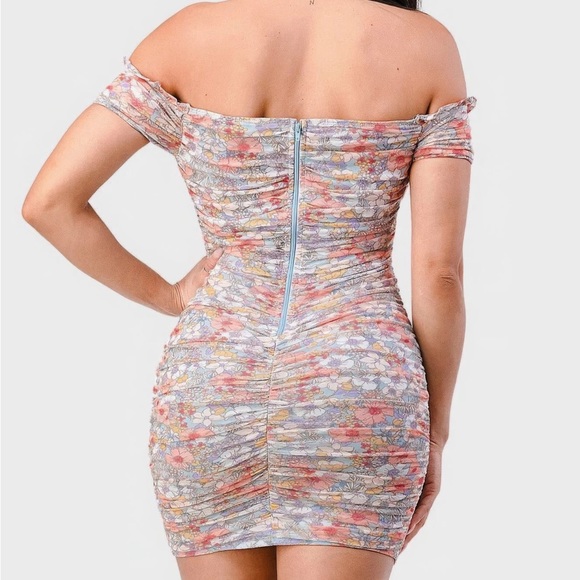 Floral Mesh Sweetheart Ruffled Off Shoulder Mini Dress - Picture 5 of 5